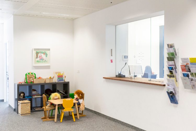 The rooms of the authority should be inviting. Toys are always available.