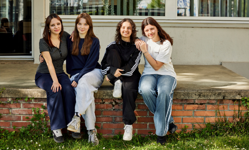 Glück und Freundschaft: vier Freundinnen erzählen