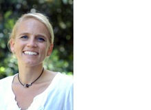 Caroline Märki, 48, ist Gründerin und Leiterin von familylab.ch, Familienberaterin nach Jesper Juul und Eltern- und Erwachsenenbildnerin mit eidgenössischem Fachausweiss. Caroline Märki ist verheiratet, Mutter von zwei erwachsenen Töchtern und einem Sohn, 16, und lebt in Männedorf ZH.
