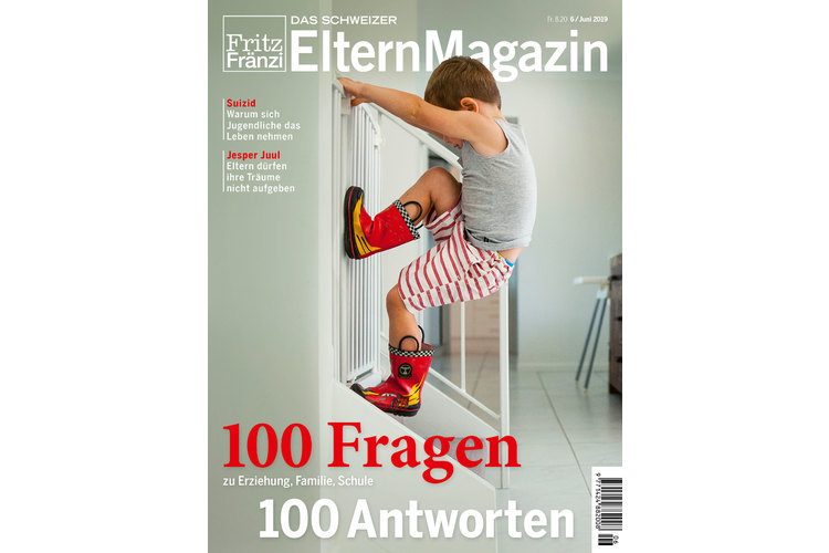 Mit der Juni-Ausgabe ist das umfangreichste Dossier in der Geschichte des Schweizer ElternMagazins Fritz+Fränzi entstanden: 29 namhafte Expertinnen und Experten – Jesper Juul Fabian Grolimund, Margrit Stamm, Philipp Ramming, Allan Guggenbühl, Eveline Hipeli und viele mehr – beantworten die 100 wichtigsten Fragen zur Erziehung und zum Familienleben. Das komplette Heft können Sie als Einzelausgabe hier bestellen.
