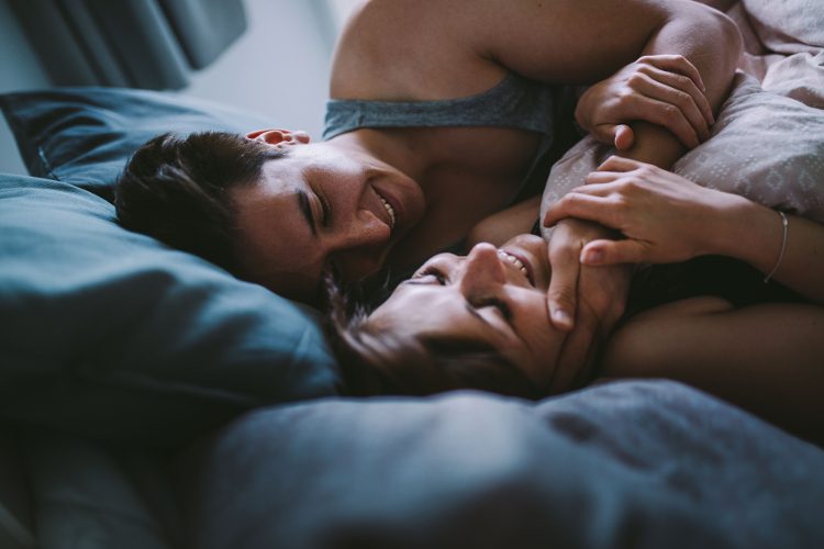 HPV vaccination does not protect against all types of virus. This is why women in particular need additional measures to protect against cervical cancer.