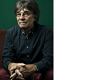 Allan Guggenbühl ist Psychologe, Psychotherapeut und Experte für Jugendgewalt sowie Leiter des Instituts für Konfliktmanagement. Er ist Vater von vier Kindern und lebt in Zürich.