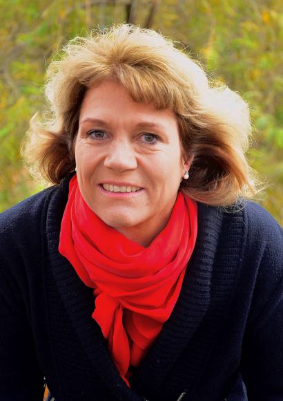 Regina Haller, preside