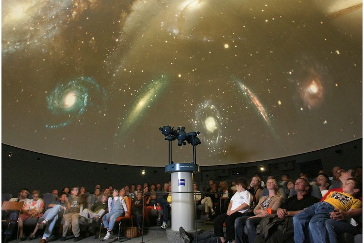 The planetarium in Kreuzlingen takes you into space... Photo: Planetarium Observatory Kreuzlingen