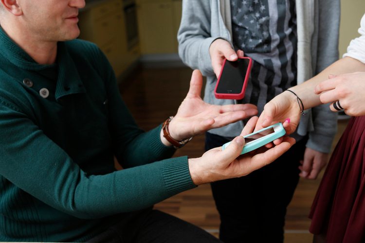 Give me the mobile phones! Or is there another way?