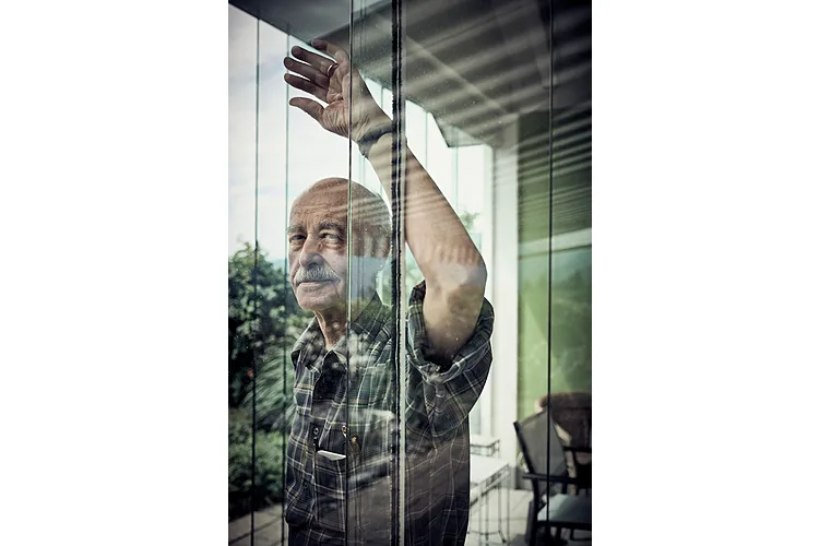 Herr Largo, woran fehlt es in unserem Bildungssystem?Lesen Sie hier das ausführliche Gespräch von Evelin Hartmann im März 2018, in dem sie mit Remo Largo unter anderem über die heutige Massengesellschaft, überforderte Kinder und neue Formen des Zusammenlebens sprach.