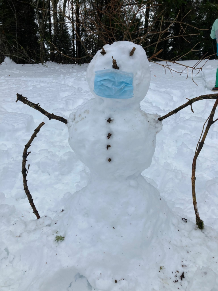 Our author Christian J. Käser has been hit: he has corona. He describes how he, his four children and especially his wife fared during the ten days at home.