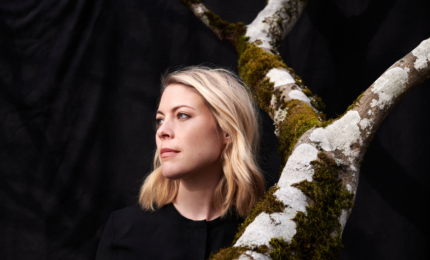 Musician Jaël: Between child and career