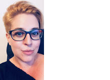 Martina Proprenter&nbsp;ist Medien- und Geschlechterwissenschaftlerin und beschäftigt sich mit Cybermobbing besonders im Zusammenhang mit ihren Nachhilfeschülern. Sie glaubt, dass sich die Mobbing-Sprüche kaum geändert haben, die Angriffe mit den neuen medialen Möglichkeiten aber perfider sind.