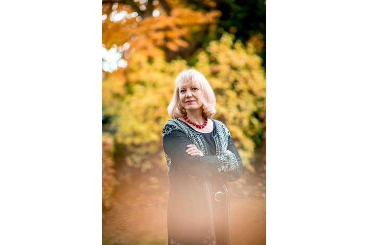 Susanne Walitza is Medical Director of the Department of Child and Adolescent Psychiatry and Psychotherapy at the Psychiatric University Hospital Zurich. She is on the board of the Swiss Society for Anxiety and Depression (SGAD) and is the author of specialist literature and books on recognising and treating anxiety disorders.