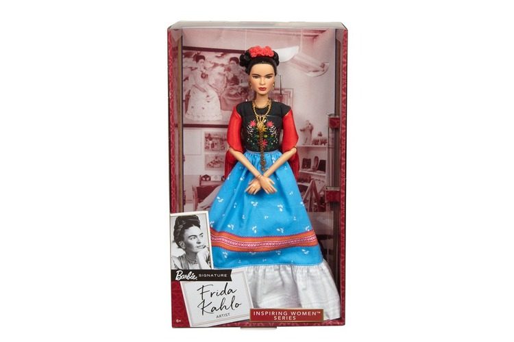 Le Barbie firmate come Frida Kahlo non sono disponibili solo a New York, ma anche da Manor, ad esempio, per circa 75 franchi.