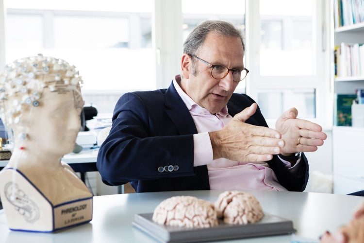 Wenn das Gehirn gross wird: Lutz Jäncke erklärt die Folgen des Gehirnumbaus in der Pubertät.