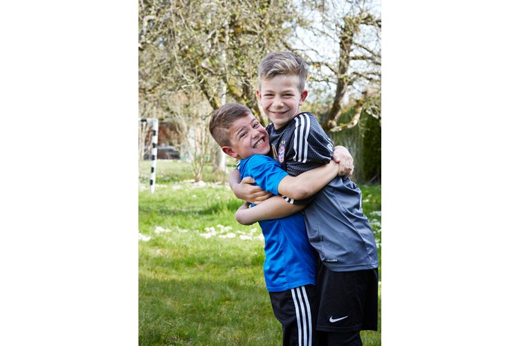 La plupart du temps inséparables : Moritz, 9 ans, et Beni, 11 ans.