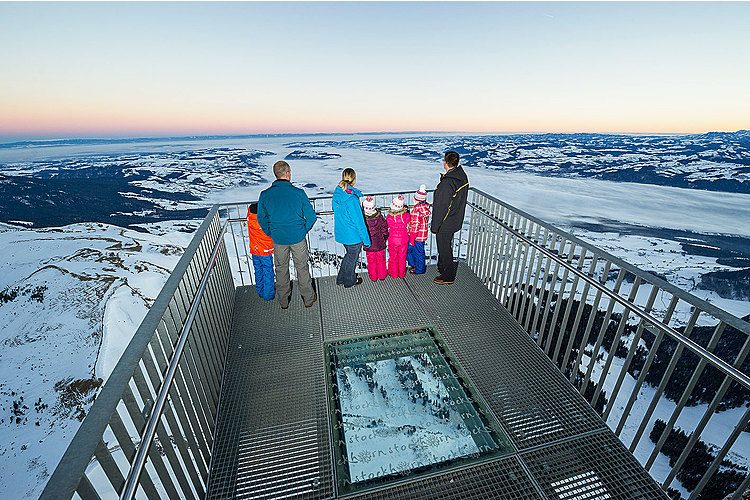 Breathtaking panoramic views from the Stockhorn viewing platform