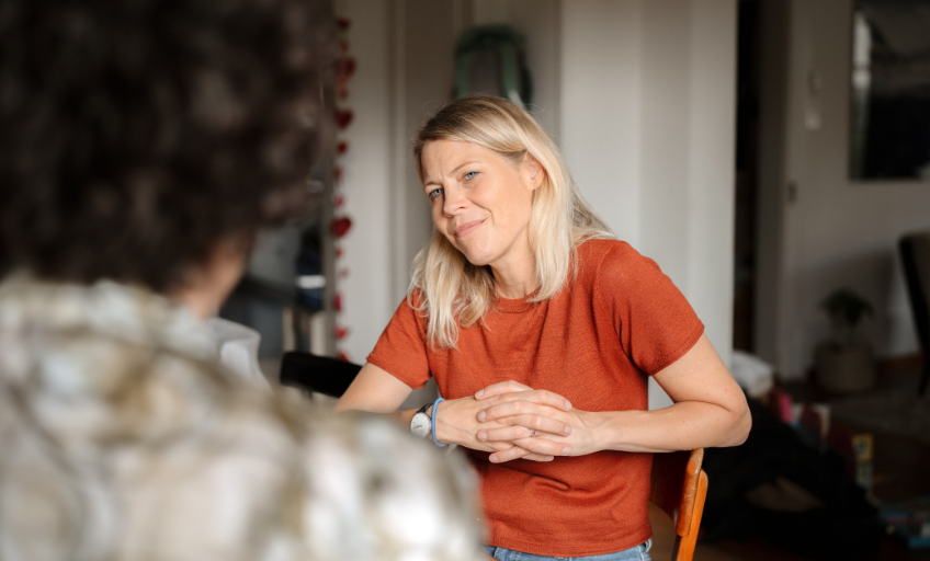 Jaël im Gespräch über Mutterschaft, Burnout und Perimenopause.