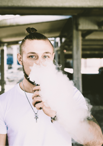Jugendliche lieben E-Zigaretten. Die «Vapes» kommen verspielt daher – doch für die Gesundheit sind sie schädlich. Und sie machen süchtig.