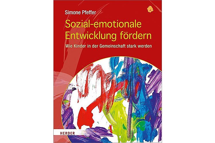 29a250d6b511947c289d76ace6b7b776.jpg Simone Pfeffer: Sozial-emotionale Entwicklung fördern. Wie Kinder in Gemeinschaft stark werden. Herder 2017, 128 Seiten, ca. 34 Fr.Anhand zentraler Aspekte wie Streiten, Freundschaft, Sprache und Empathie beleuchtet die Autorin die Hintergründe sozialer und emotionaler Kompetenz. Mit vielen Praxisanregungen zu kreativen Fördermöglichkeiten.