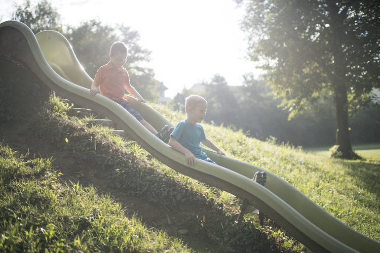 Als ein Kind auf dem Spielplatz sagte, Maél sei komisch, erwiderte Bruder Elias: «Dä Maél isch halt eifach de Maél.» 