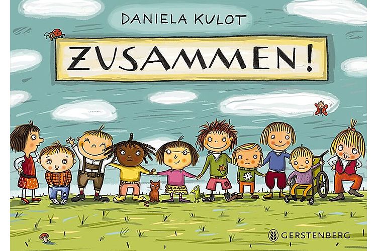 Daniela Kulot: Zusammen! Gerstenberg 2016, 22 Seiten, ca. 15 Fr.Egal, wie viel uns unterscheidet – es ist viel mehr, was uns verbindet. Die frechen Reime und farbenfrohen Bilder zu den Themen Freundschaft, Toleranz und Zusammenhalt laden zum gemeinsamen Schauen und (Vor-)lesen ein.