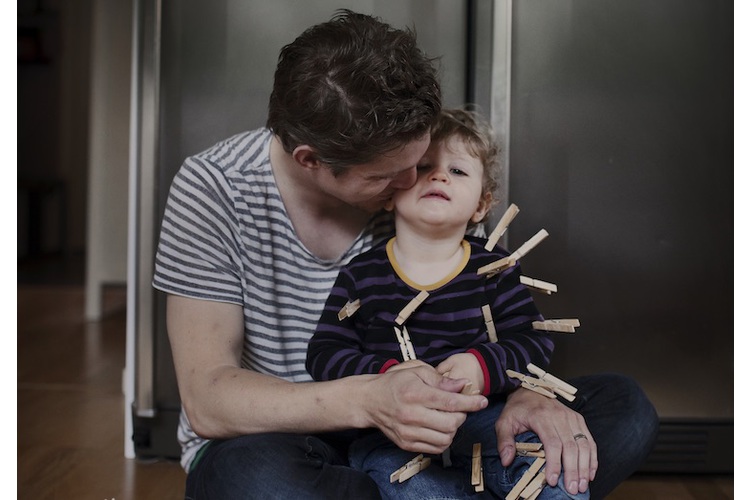 6450528cc94f4a5e28e9ef91fa2439ac.jpg In der Schweiz arbeiten mehr als 80 Prozent von ihnen noch immer Vollzeit und verbringen weniger Stunden mit ihren Kindern, als sie das gerne würden.
