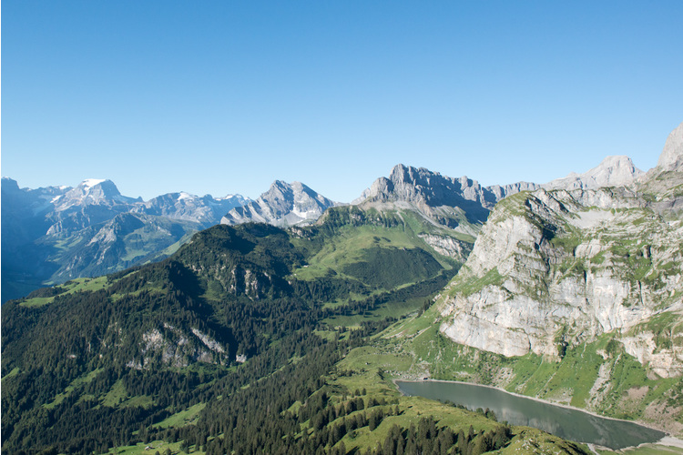 Traumhafter Blick über den Oberblegisee. Bild: zVg