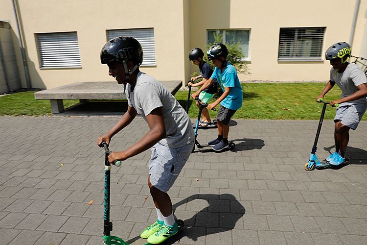 Für die Freunde spielt die Hautfarbe keine Rolle.