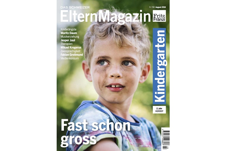 Das «Kindergartenheft 2. Jahr/Herbst» mit dem Titel «Fast schon gross» wendet sich an Eltern von Kindergartenschülerinnen und -schüler des zweiten Jahres. Eltern von grossen «Chindsgi»-Kindern beschäftigten sich unter anderem mit diesen Themen:  Woher kommen Kinderängste? Muss mein Kind vor dem Übertritt in die Primarschule lesen und schreiben können? Was ändert sich für mein Kind mit dem Lehrplan 21 und der Einführung des Fachs «Medien und Informatik» im Kindergarten? Hier bestellen.