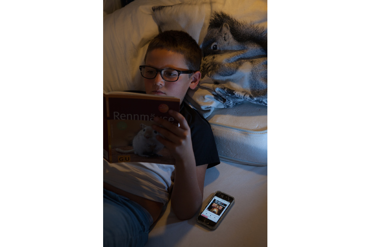 7aef84e8524c2474f4eb1302a469e8a4.jpg Seine Mäuse, Bücher, Filme, Fussball und das iPhone. Es gibt vieles, was Mika wichtig ist.