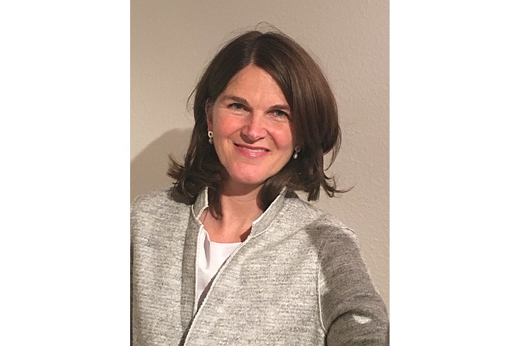7c18370b5cc9951a76b3059ef9252adf.jpg Margarete Killer-Rietschel ist diplomierte Psychologin und therapiert Jugendliche und Erwachsene. Sie ist Mutter von drei Kindern zwischen 16 und 20 Jahren und lebt mit ihrer Familie bei Zürich.