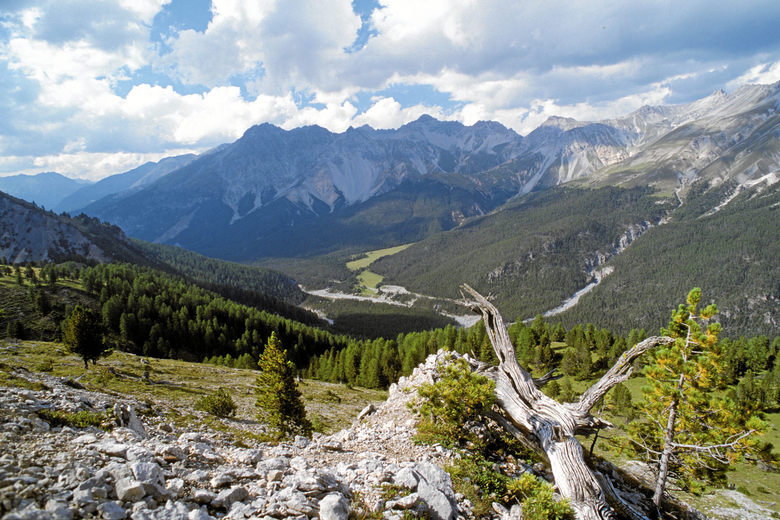 ENGADIN St. Moritz: Blick von der Murteras da Chantun Unser Wochenende im Engadin