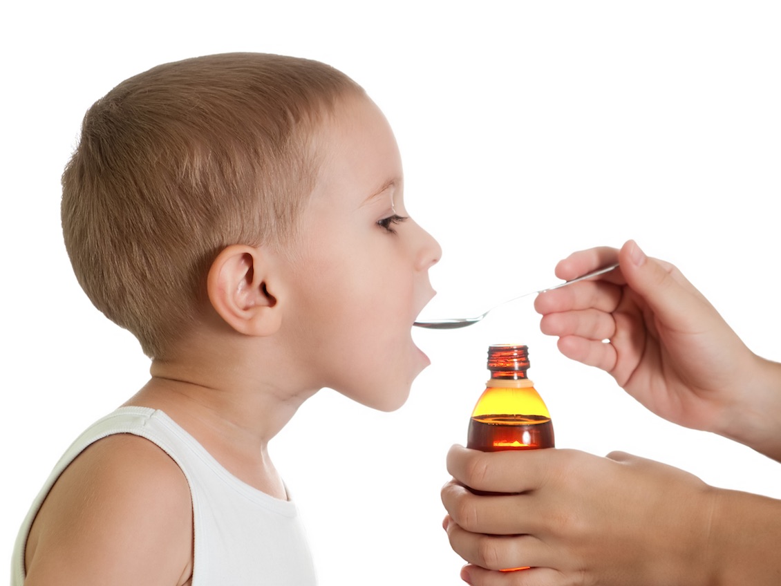 Medikamente für Kinder – das sollten Eltern beachten!