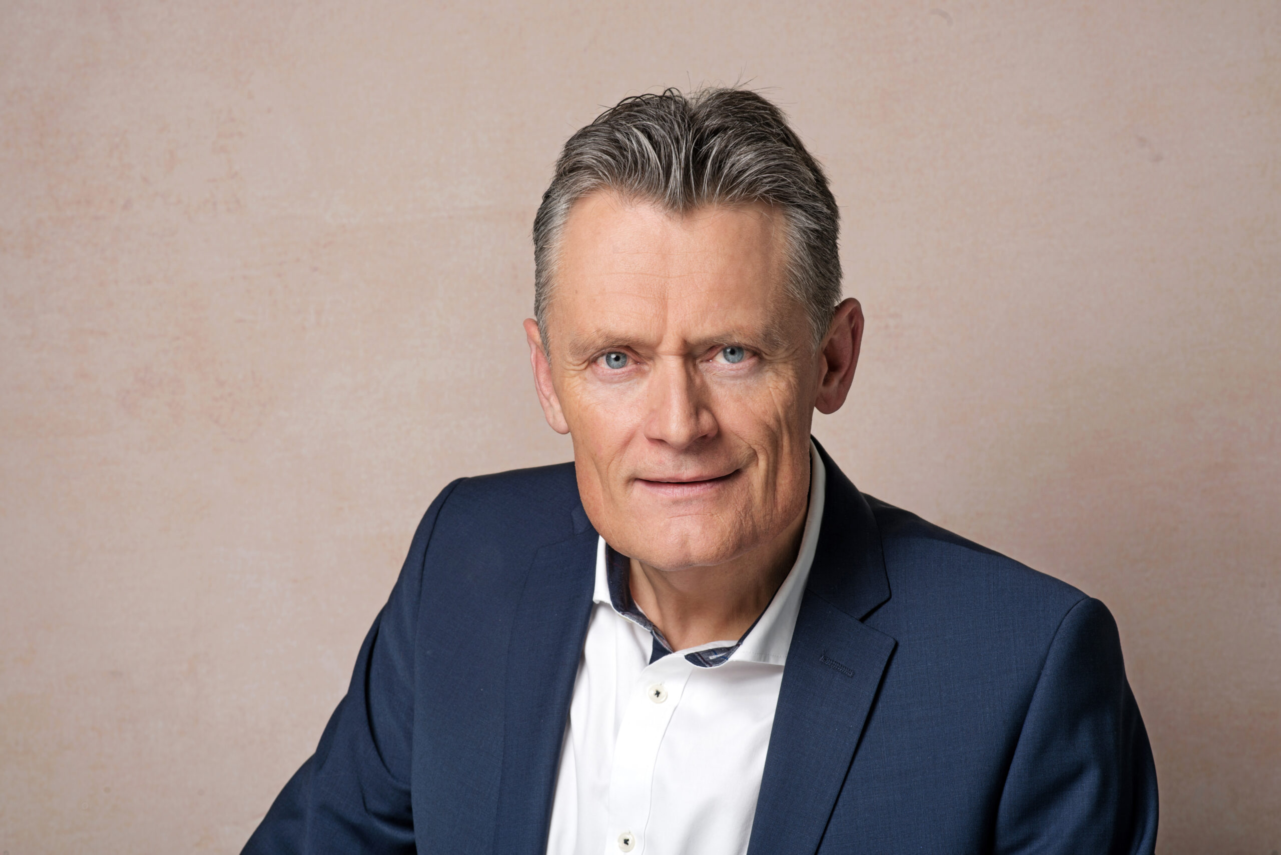 79_Denise_Hausamann Das Editorial im März