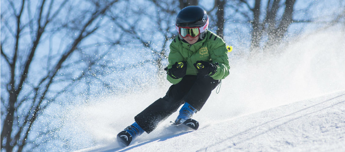 Alles fahrt Ski