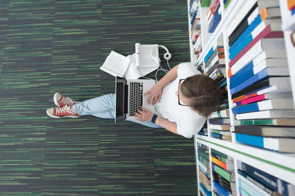 alle_Jugendliche_gehen_in_die_Bibliothek Bibliothek 2.0: Hier wird gerappt