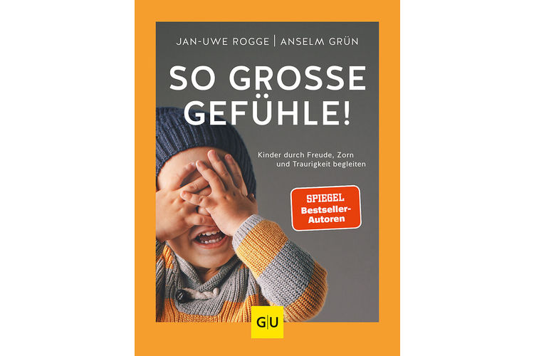 Jan Uwe Rogge und Anselm Grün: ­So grosse Gefühle! Kinder durch Freude, Zorn und Traurigkeit begleiten. Gräfe und Unzer 2020, 208 S., ca. 29 Fr.Eltern sollten ihre Kinder darin unterstützen, ihre Gefühle anzunehmen.