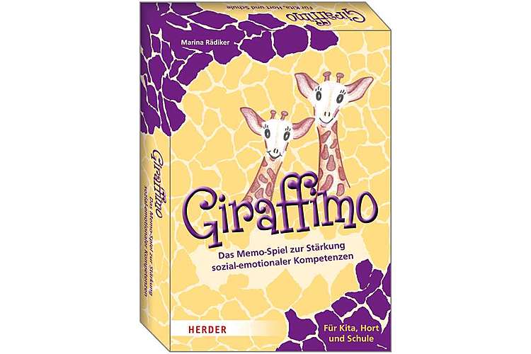 Marina Rädiker: Giraffimo. Das Memo-Spiel zur Stärkung sozial-emotionaler Kompetenzen. Für Kita, Hort und Schule, Herder 2015, ca. 47 Fr.Anhand von 39 Kartenpaaren können sich Kinder in diesem Memory-Spiel Gefühle und Bedürfnisse erschliessen und sich spielerisch mit den einzelnen Begriffen vertraut machen. Im Begleitheft werden verschiedene Spielvariationen erläutert, die nicht nur für die Wahrnehmung der Gefühle sensibilisieren, sondern auch Wege aufzeigen, wie man in unterschiedlichen Alltagssituationen die im Spiel erlernten Fähigkeiten einsetzen kann.