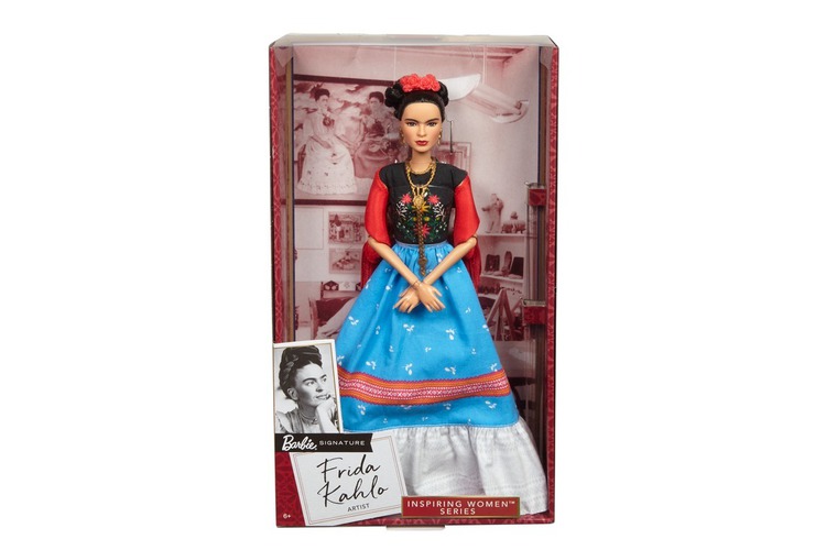 Die Signature Barbies wie Frida Kahlo gibt es nicht nur in New York, sondern zum Beispiel bei Manor für rund 75 Franken.
