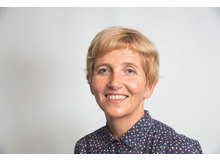 Ruth Fritschi ist Kindergärtnerin, Präsidentin der LCH-Stufenkommission 4bis8 und Mitglied der Geschäftsleitung des Dachverbandes Lehrerinnen und Lehrer Schweiz LCH.