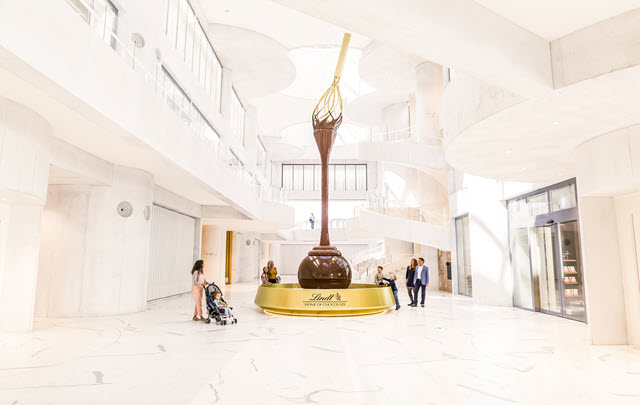 LHOC_Halle_mit_Schokobrunnen_EP_20200626-4127_rgb_640x405