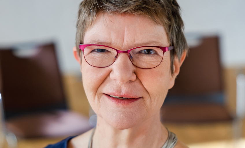 22_09_Dossier-Inti_Christine_Ordnung_848_x_512