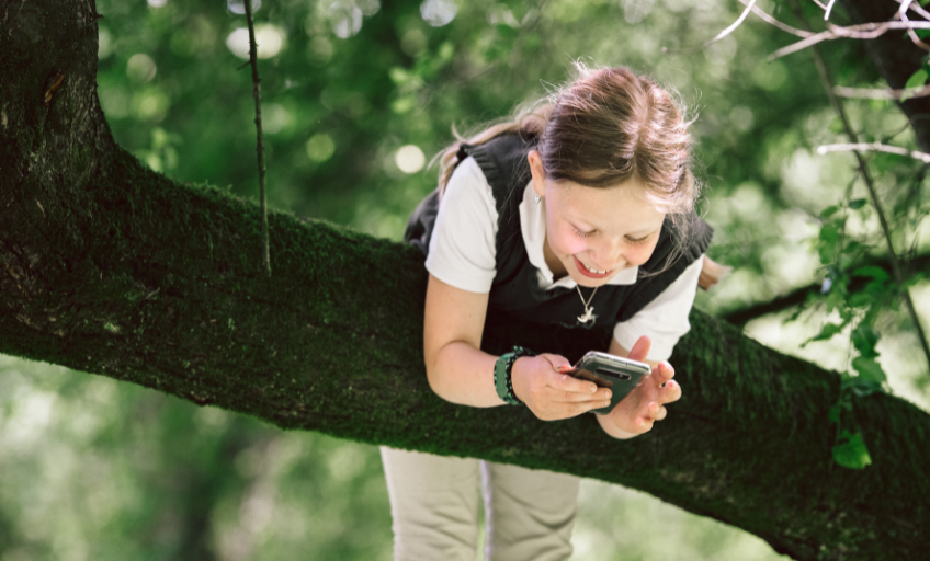 24-08-medien-informatik-kindergarten-schweizer-elternmagazin-ab-quer